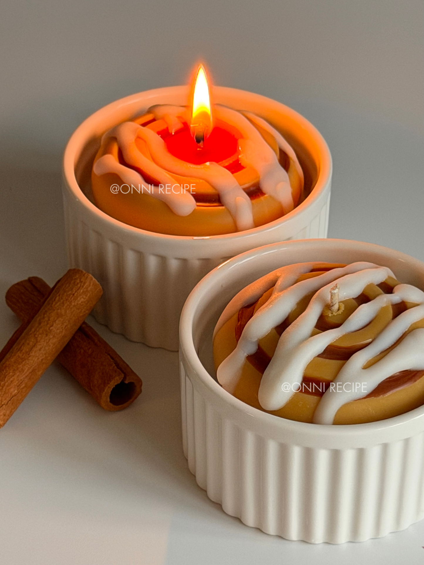 CINNAMON ROLL WITH CREAM VANILLA ICING - RAPESEED CANDLE - 200ML