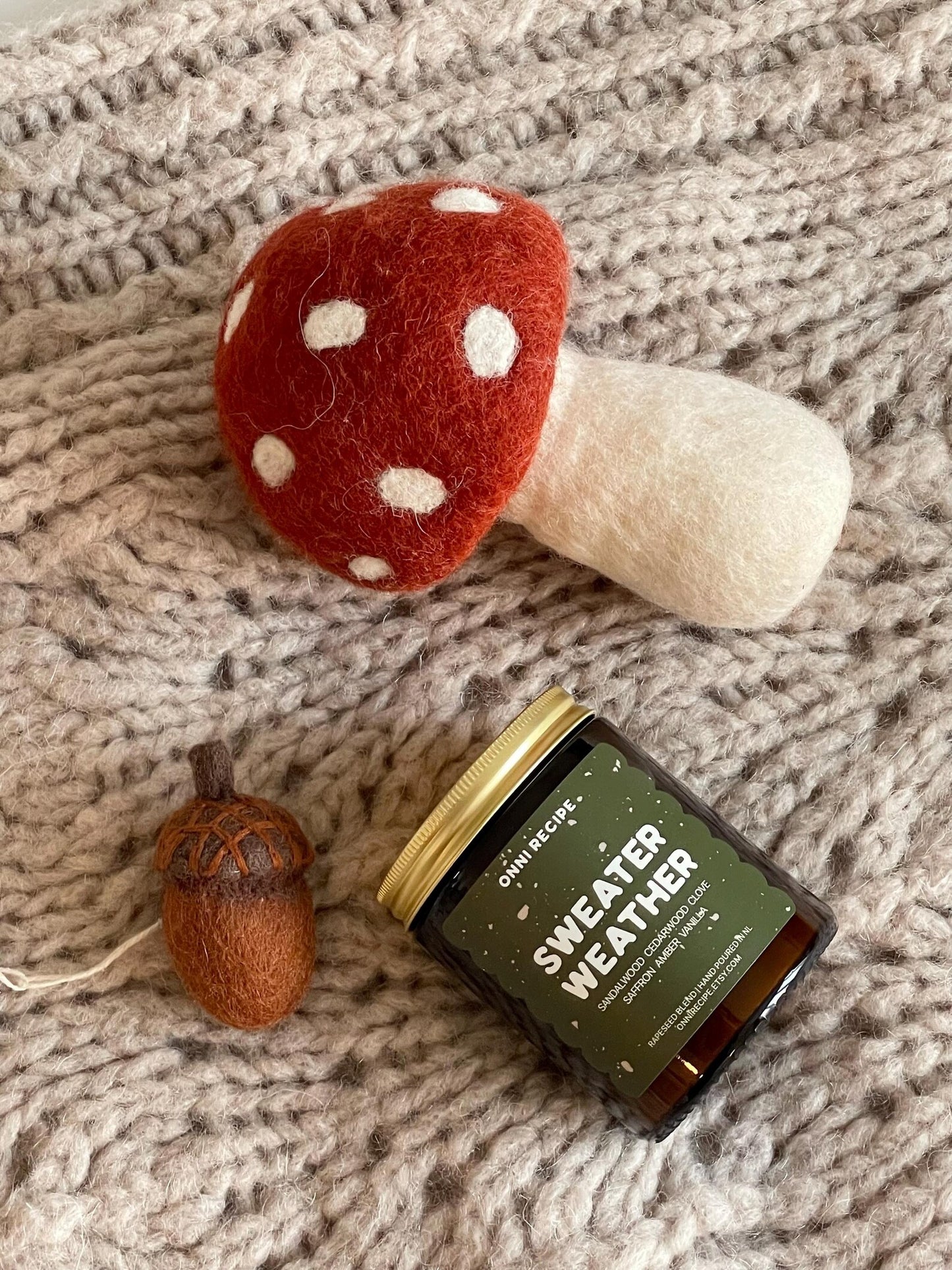 SWEATER WEATHER - RAPESEED CANDLE - 170ML/ 250ML