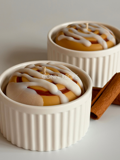 CINNAMON ROLL WITH CREAM VANILLA ICING - RAPESEED CANDLE - 200ML
