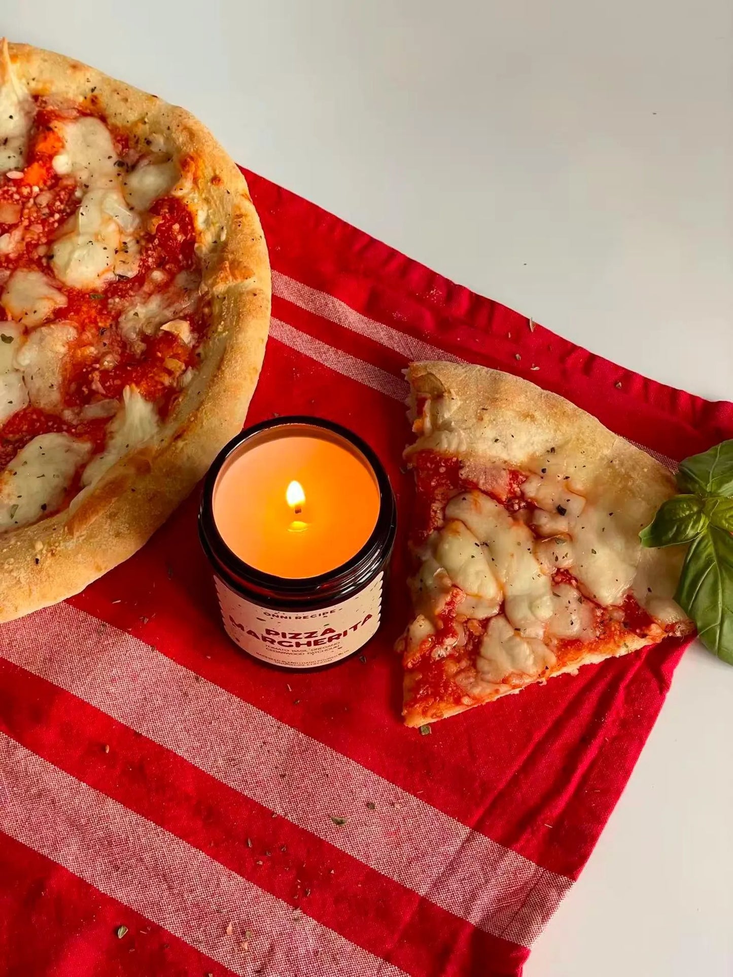 PIZZA MARGHERITA - RAPESEED CANDLE - 170ML/ 250ML