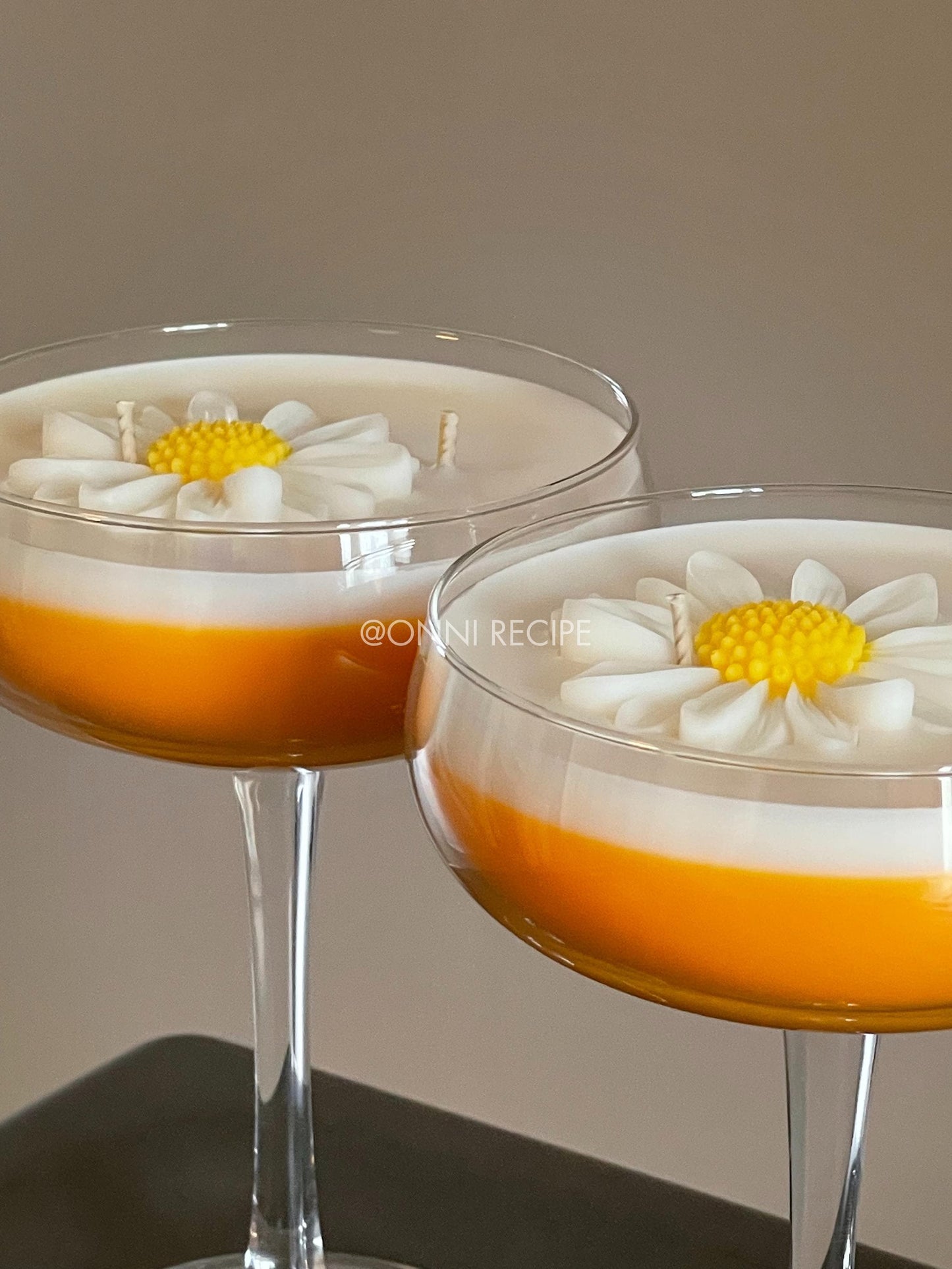 PASSIONFRUIT MARTINI - RAPESEED CANDLE - 300ML