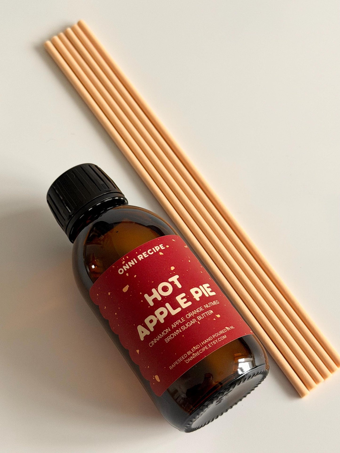 HOT APPLE PIE - REED DIFFUSER 120ML 4 MONTHS